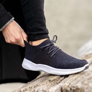 Vessi Black Everday Cloud Comfort Waterproof Athletic‎ Shoes